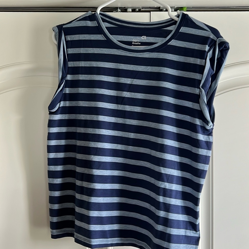 Gapfit Breathe muscle tank
